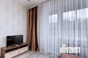 1-к квартира, посуточно, 35м2, 2/25 этаж