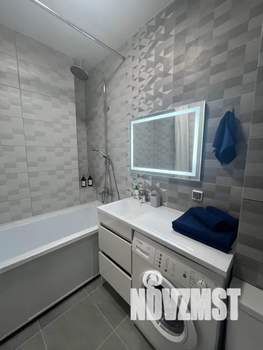 2-к квартира, посуточно, 40м2, 18/25 этаж