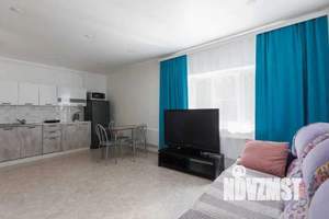 Студия квартира, посуточно, 30м2, 1/3 этаж