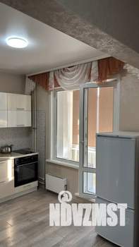 1-к квартира, посуточно, 35м2, 3/10 этаж