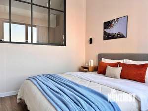 Студия квартира, посуточно, 53м2, 4/27 этаж