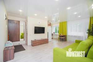 1-к квартира, посуточно, 49м2, 1/1 этаж
