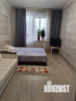 1-к квартира, посуточно, 39м2, 5/15 этаж