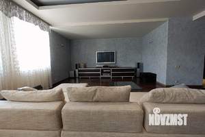 3-к квартира, на длительный срок, 150м2, 7/10 этаж