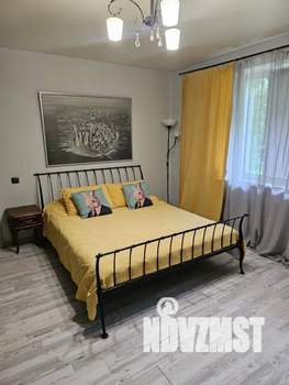 1-к квартира, посуточно, 37м2, 1/10 этаж