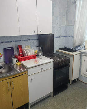 3-к квартира, на длительный срок, 43м2, 2/4 этаж