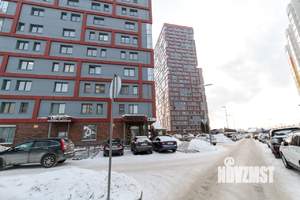 2-к квартира, посуточно, 42м2, 4/25 этаж