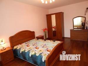 1-к квартира, посуточно, 80м2, 1/1 этаж