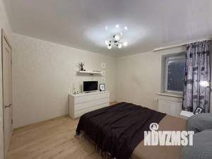 1-к квартира, посуточно, 40м2, 8/10 этаж