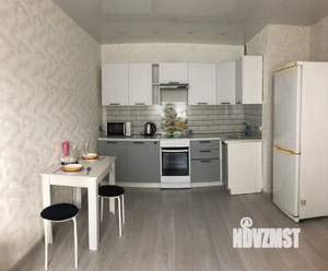 2-к квартира, посуточно, 40м2, 3/17 этаж