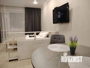 Студия квартира, посуточно, 40м2, 4/10 этаж