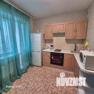 2-к квартира, посуточно, 35м2, 7/10 этаж