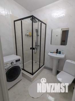 2-к квартира, посуточно, 40м2, 12/17 этаж