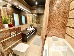 1-к квартира, посуточно, 43м2, 1/1 этаж