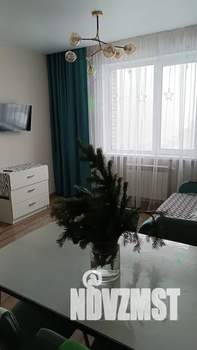 2-к квартира, посуточно, 43м2, 15/25 этаж