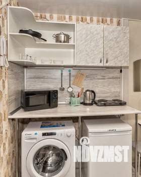 Студия квартира, посуточно, 20м2, 1/5 этаж