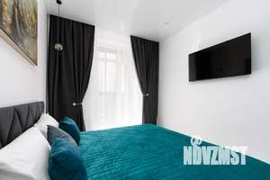 1-к квартира, посуточно, 40м2, 6/25 этаж