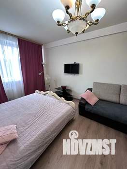 1-к квартира, посуточно, 42м2, 6/16 этаж