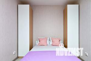 1-к квартира, посуточно, 42м2, 14/25 этаж