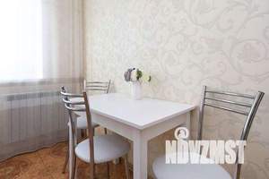 1-к квартира, посуточно, 44м2, 23/27 этаж