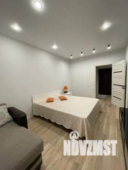 1-к квартира, посуточно, 38м2, 19/25 этаж