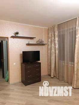 2-к квартира, посуточно, 65м2, 15/19 этаж