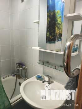 1-к квартира, посуточно, 35м2, 3/10 этаж