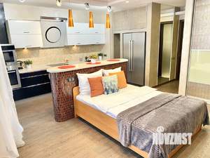 Студия квартира, посуточно, 43м2, 14/18 этаж