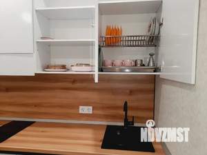 1-к квартира, посуточно, 35м2, 15/23 этаж