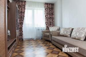 1-к квартира, посуточно, 43м2, 1/1 этаж