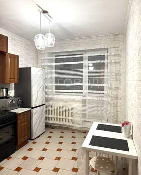 1-к квартира, на длительный срок, 37м2, 3/10 этаж