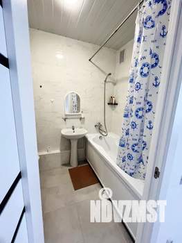 Студия квартира, посуточно, 30м2, 3/17 этаж