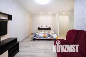 1-к квартира, посуточно, 32м2, 1/5 этаж