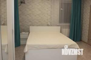 Студия квартира, посуточно, 33м2, 1/3 этаж
