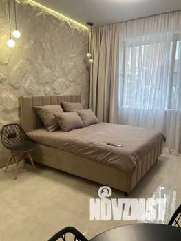 Студия квартира, посуточно, 27м2, 1/22 этаж