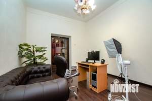 5-к квартира, на длительный срок, 121м2, 2/5 этаж