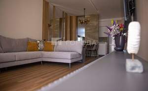 1-к квартира, на длительный срок, 74м2, 5/6 этаж