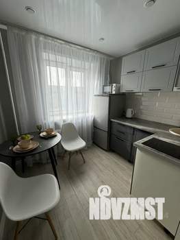 1-к квартира, посуточно, 35м2, 5/5 этаж