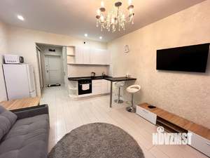 Студия квартира, посуточно, 40м2, 17/25 этаж