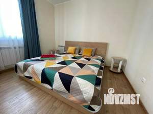 1-к квартира, посуточно, 43м2, 1/1 этаж