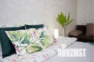 1-к квартира, посуточно, 38м2, 11/24 этаж