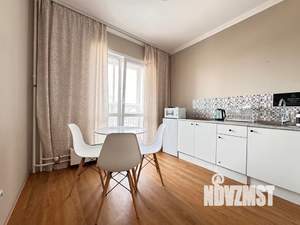 1-к квартира, посуточно, 37м2, 4/17 этаж