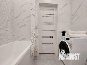 1-к квартира, посуточно, 38м2, 2/25 этаж