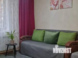 Студия квартира, посуточно, 28м2, 5/25 этаж