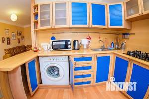 1-к квартира, посуточно, 49м2, 1/1 этаж