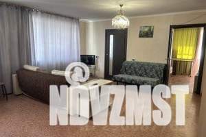 3-к квартира, посуточно, 60м2, 2/5 этаж