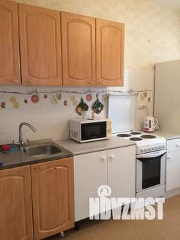 1-к квартира, посуточно, 37м2, 3/10 этаж