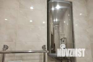 1-к квартира, посуточно, 40м2, 23/25 этаж