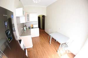 1-к квартира, посуточно, 57м2, 6/22 этаж