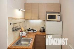 1-к квартира, посуточно, 18м2, 2/9 этаж